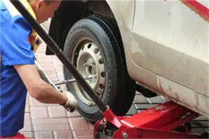 赤水附近拖车24小时服务热线电话